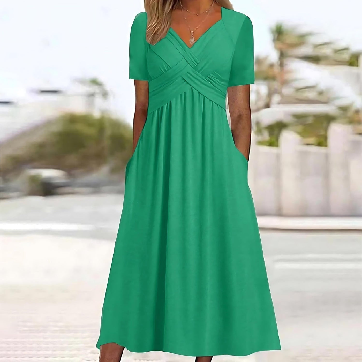 SOFIA | Midi-Rockkleid mit schmeichelnder Silhouette für elegante Anlässe